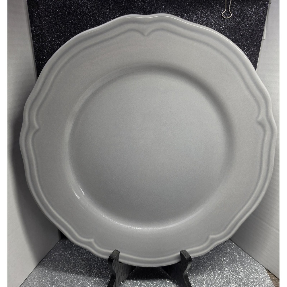 IKEA Arv Grey Scalloped Dinner Plate 11" Stoneware Made in Portugal Farmhouse